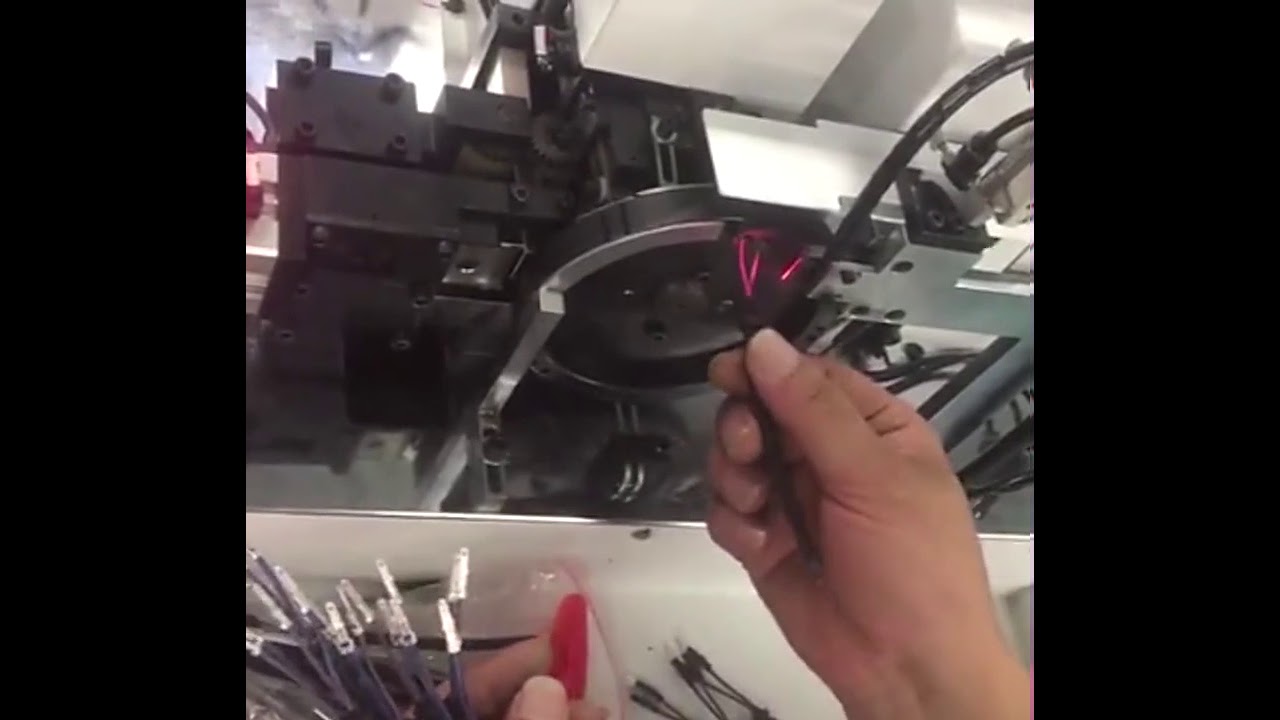 WPM 814 自動線材套管熱收縮機｜工業級電纜加工與絕緣解決方案