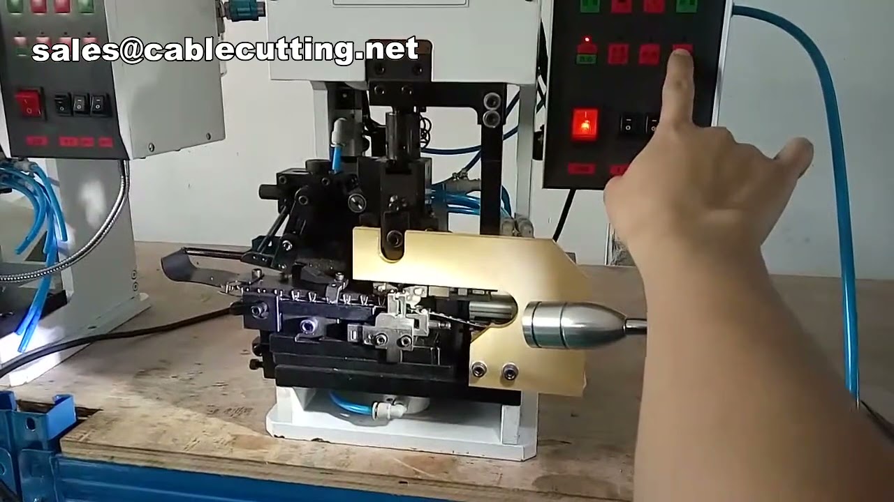 全自動剝線壓接封口機｜高效線束加工解決方案