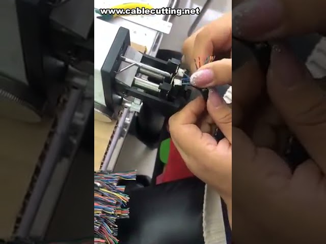 汽車線束剝線機｜Unistrip 高精度自動剝線設備｜提升產能與品質