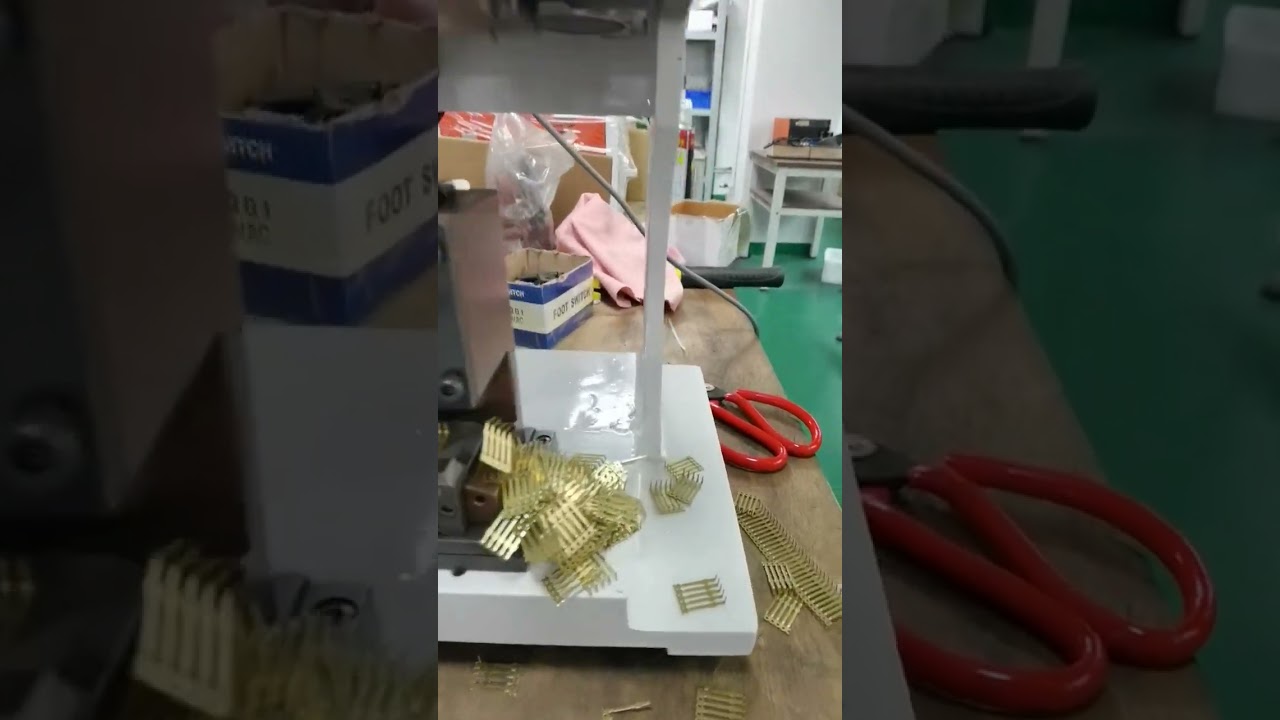 端子機+臥式模具連續壓接快速裁切｜工廠自動化高效生產