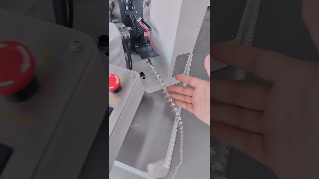 真旗型雙端端子壓接機｜高效自動化線束加工設備