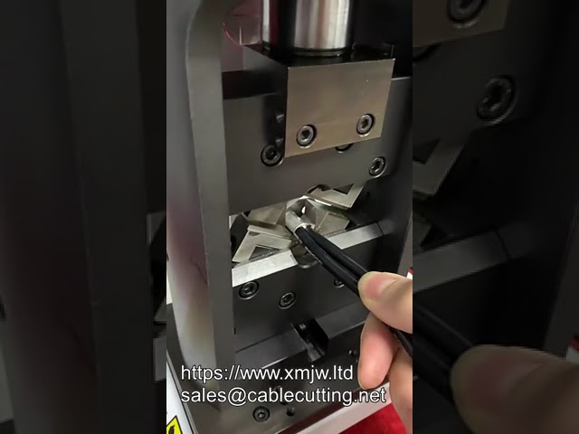 40噸液壓端子壓接機 | 六邊壓接模具 | 航空醫療產業專用