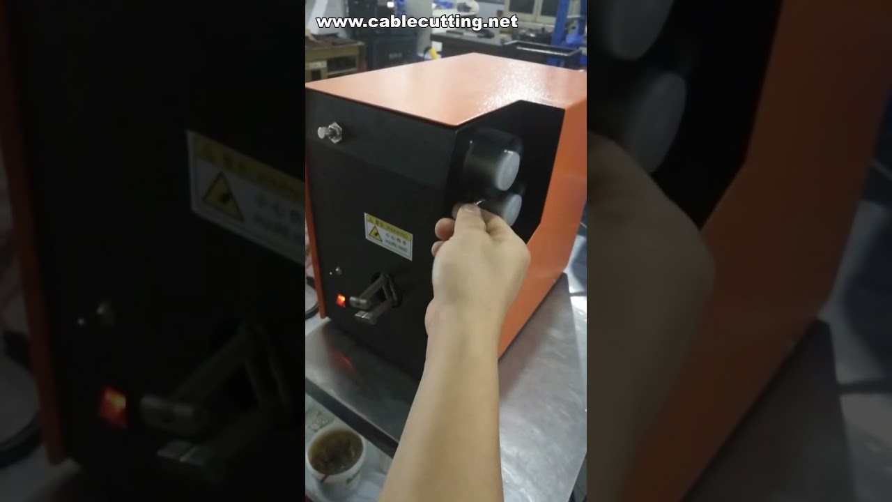 自動屏蔽線纜反轉刷線機｜屏蔽編織線處理設備
